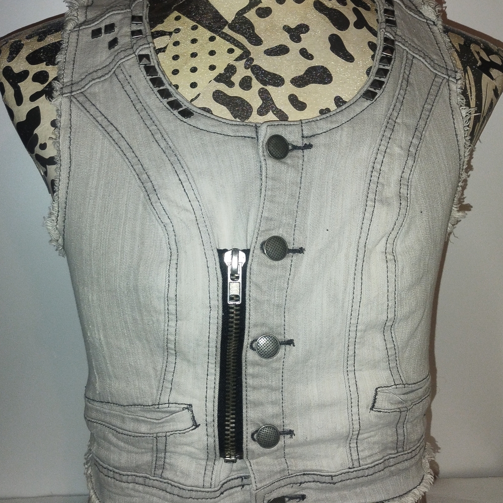 Daytrip Light Gray Denim Vest